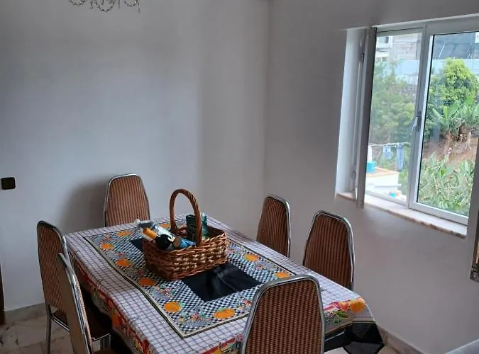 Casa Brito Aguiar * Angra do Heroísmo