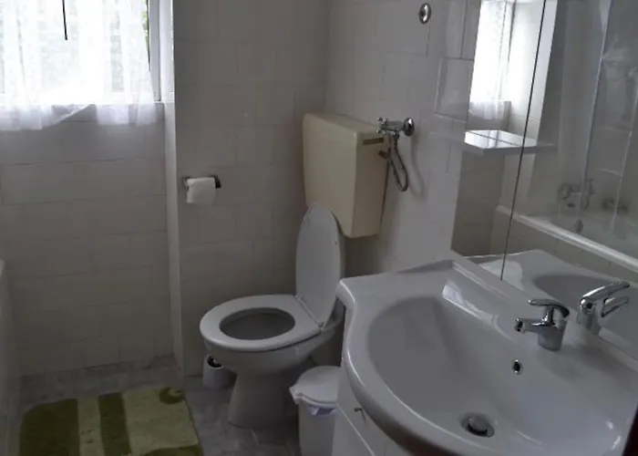 Casa Brito Aguiar * Angra do Heroísmo