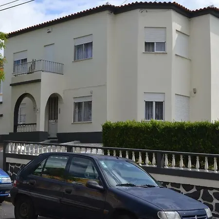 Casa Brito Aguiar Feriehus Angra do Heroísmo